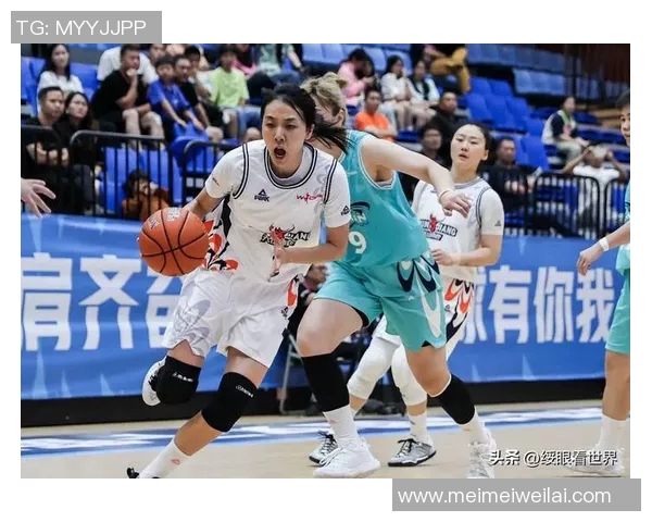 聚焦季后赛精彩瞬间与球队表现分析全景解读篮球赛季高潮与未来趋势